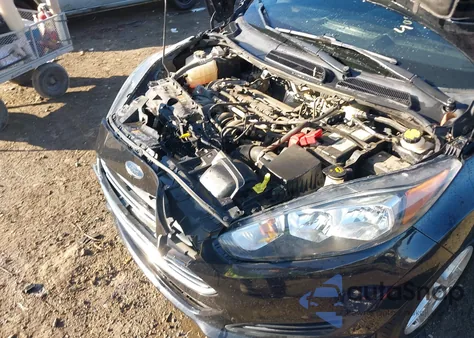 2019 Ford Fiesta Se z USA, uszkodzony, nr VIN 3FADP4EJ2KM151398